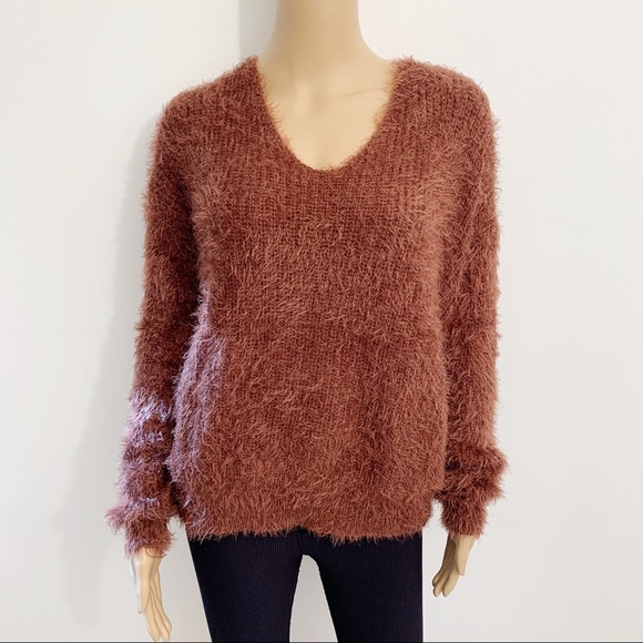 SOLD New Love Tree Sweater Large NWT - Picture 2 of 5